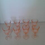 8 glasses on port standing