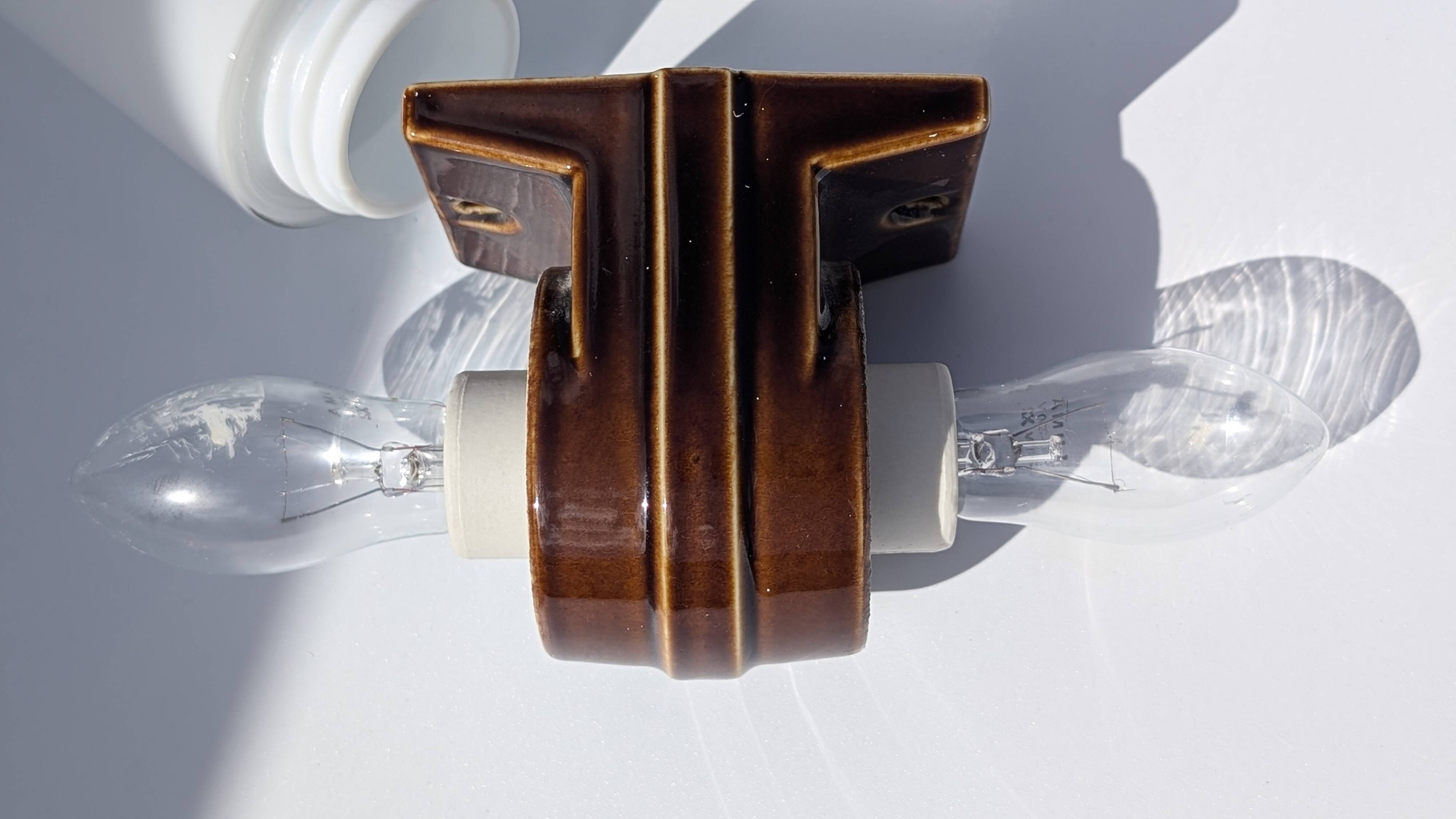 Ifö 6060 Sigvard Bernadotte - Vintage ceramic bathroom wall light