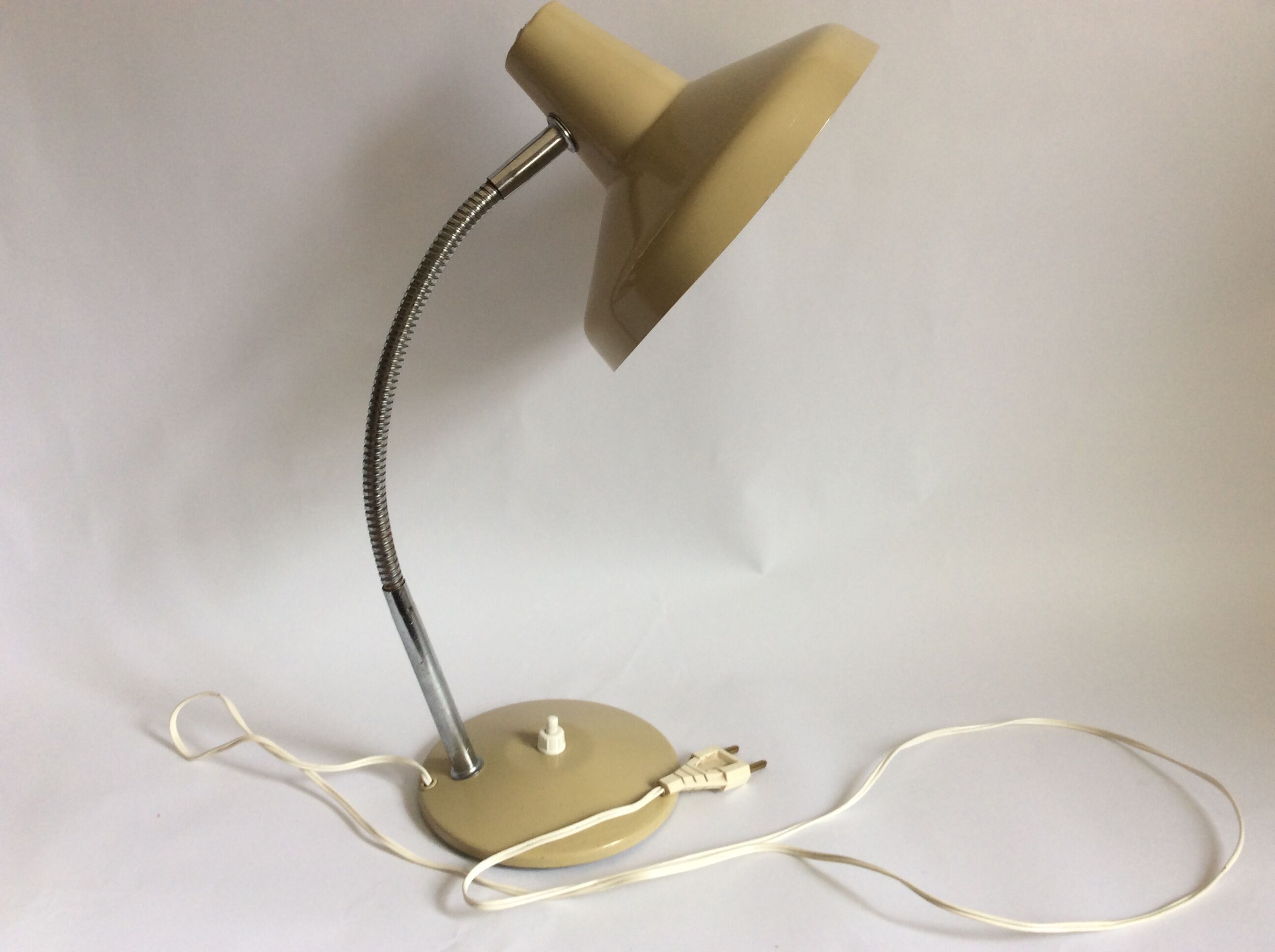 Vintage articulated lamp