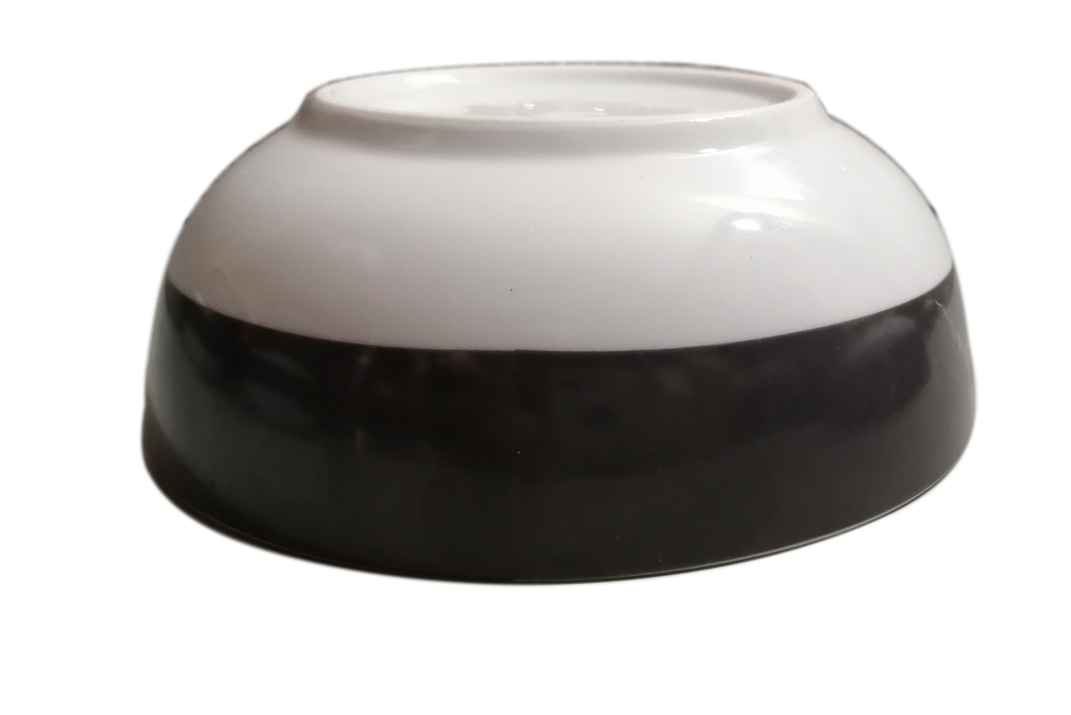 Ribambelle of 9 vintage ceramic bowls