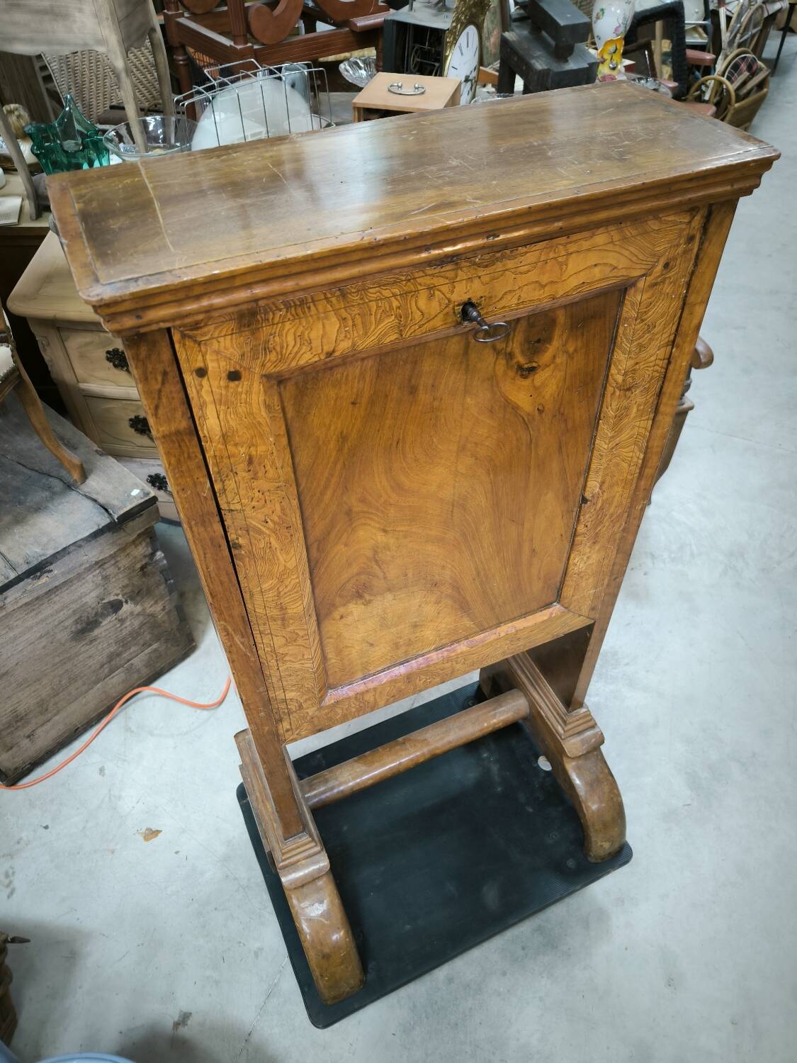 Secrétaire dît " billet doux" vers 1820