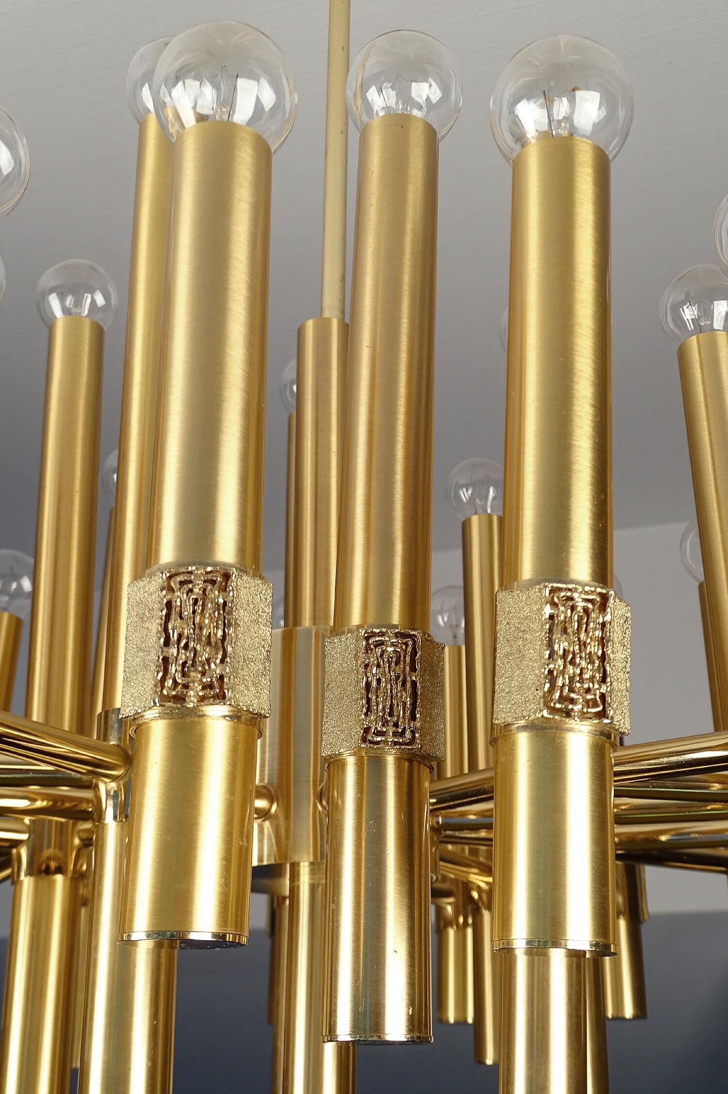 Large and superb Vintage Sputnik Chandelier from Sciolari, Italy, 60s