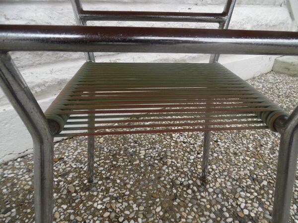 Formica and scoubidou table