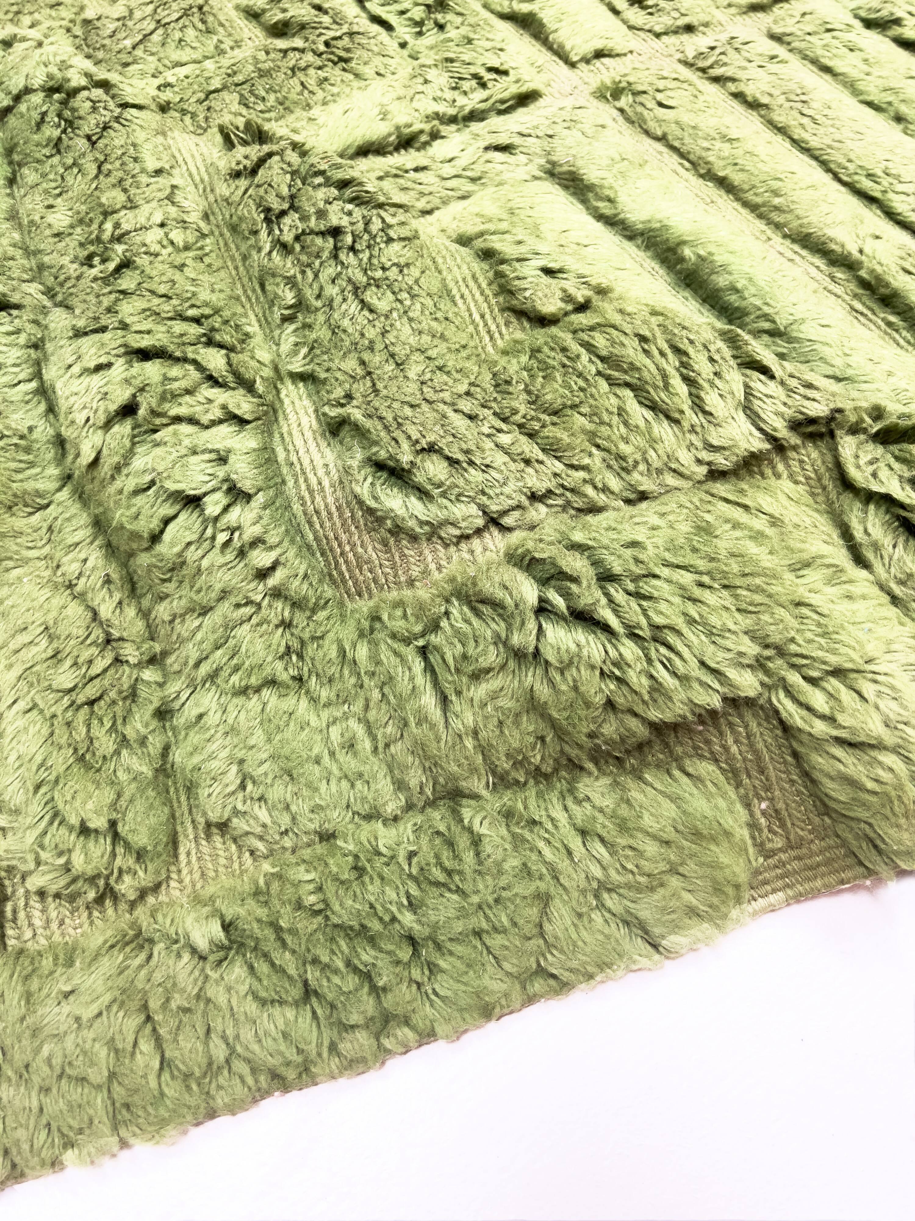 Moroccan Berber rug, Beni Ouarain, khaki green, 3.02 x 2.12 m