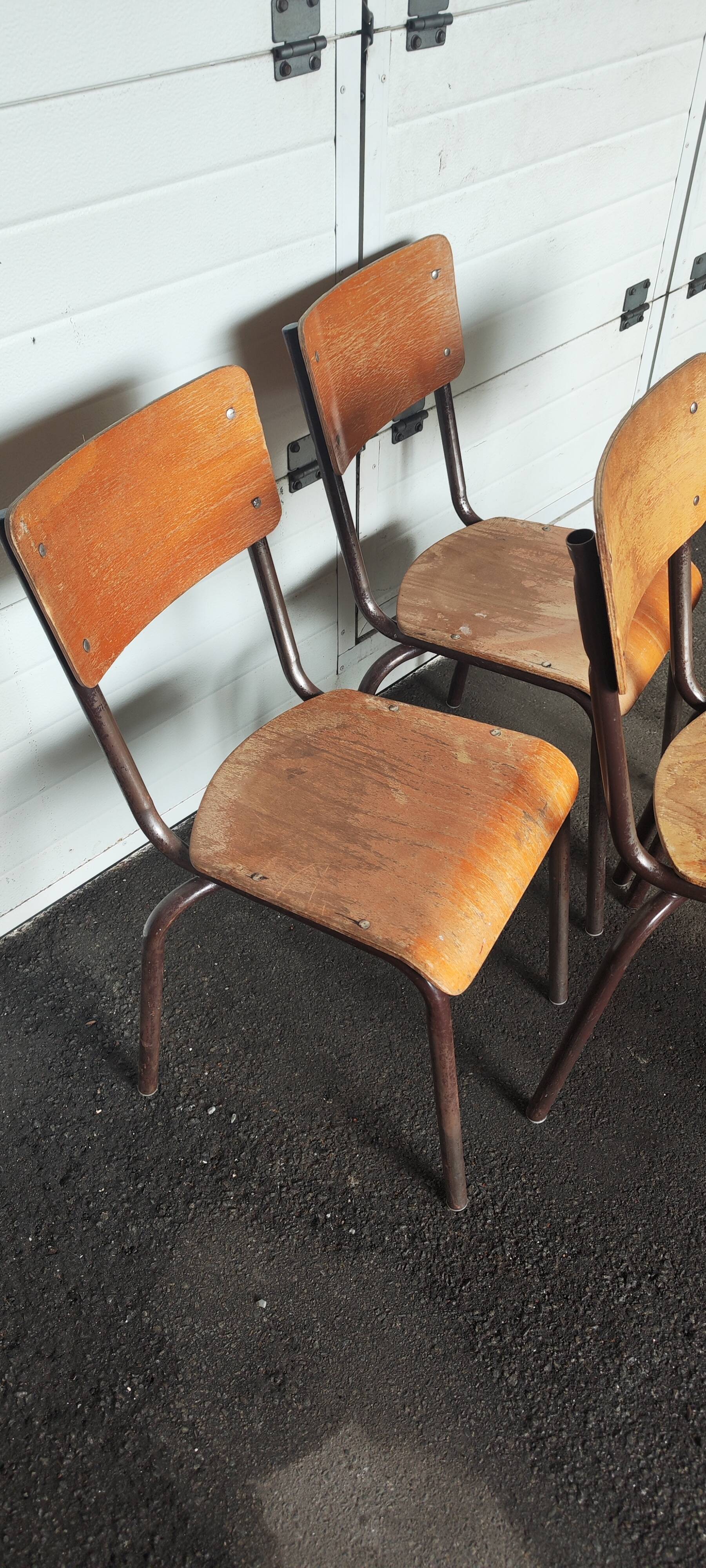 Lot de 4 chaises d'école métal et bois