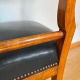 Biedermeier Shovel Chair in Walnut Veneer & Black Leather, Austria, 1820s