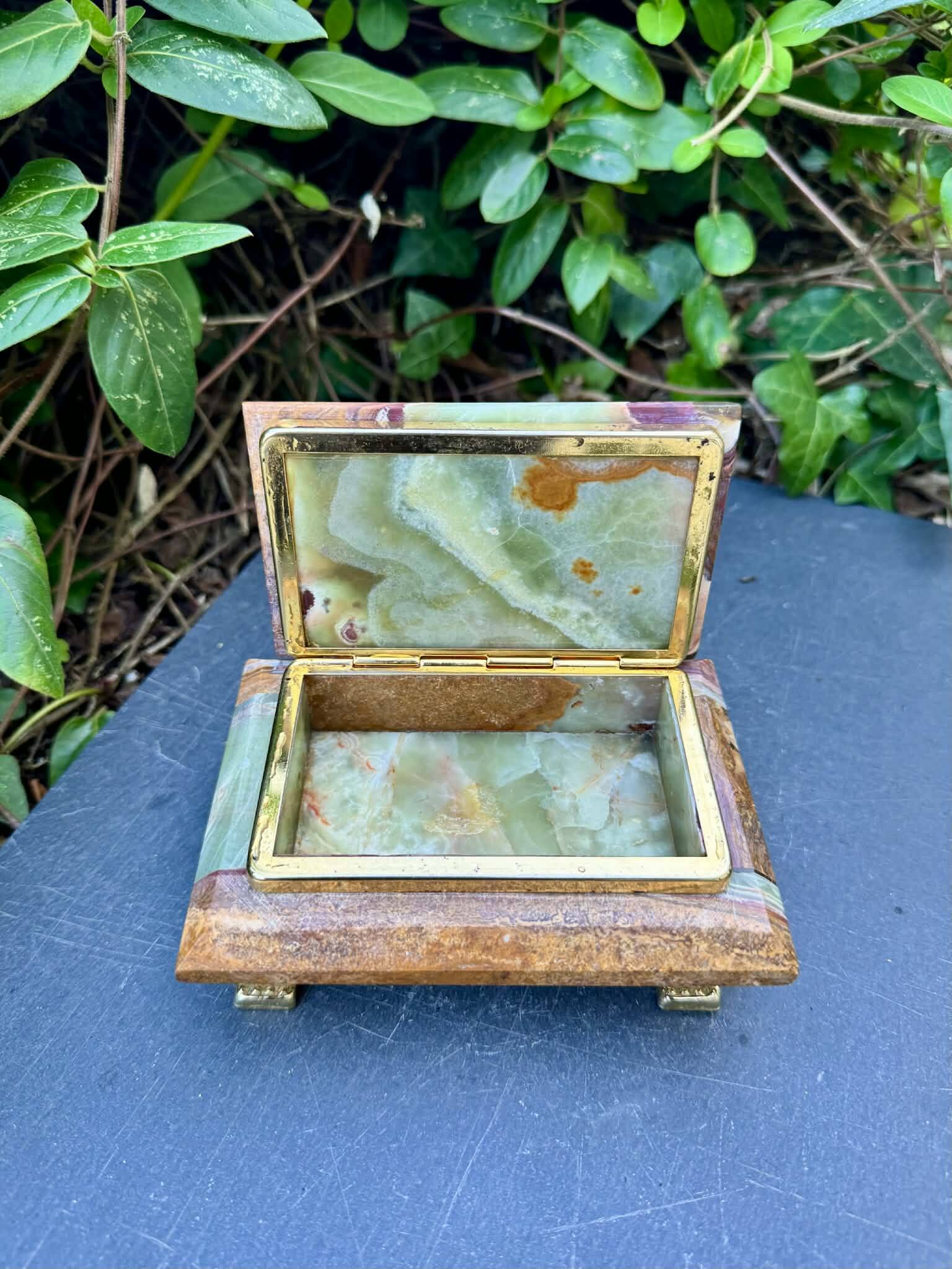 Onyx catchall box from the 1960s, vintage Italy.