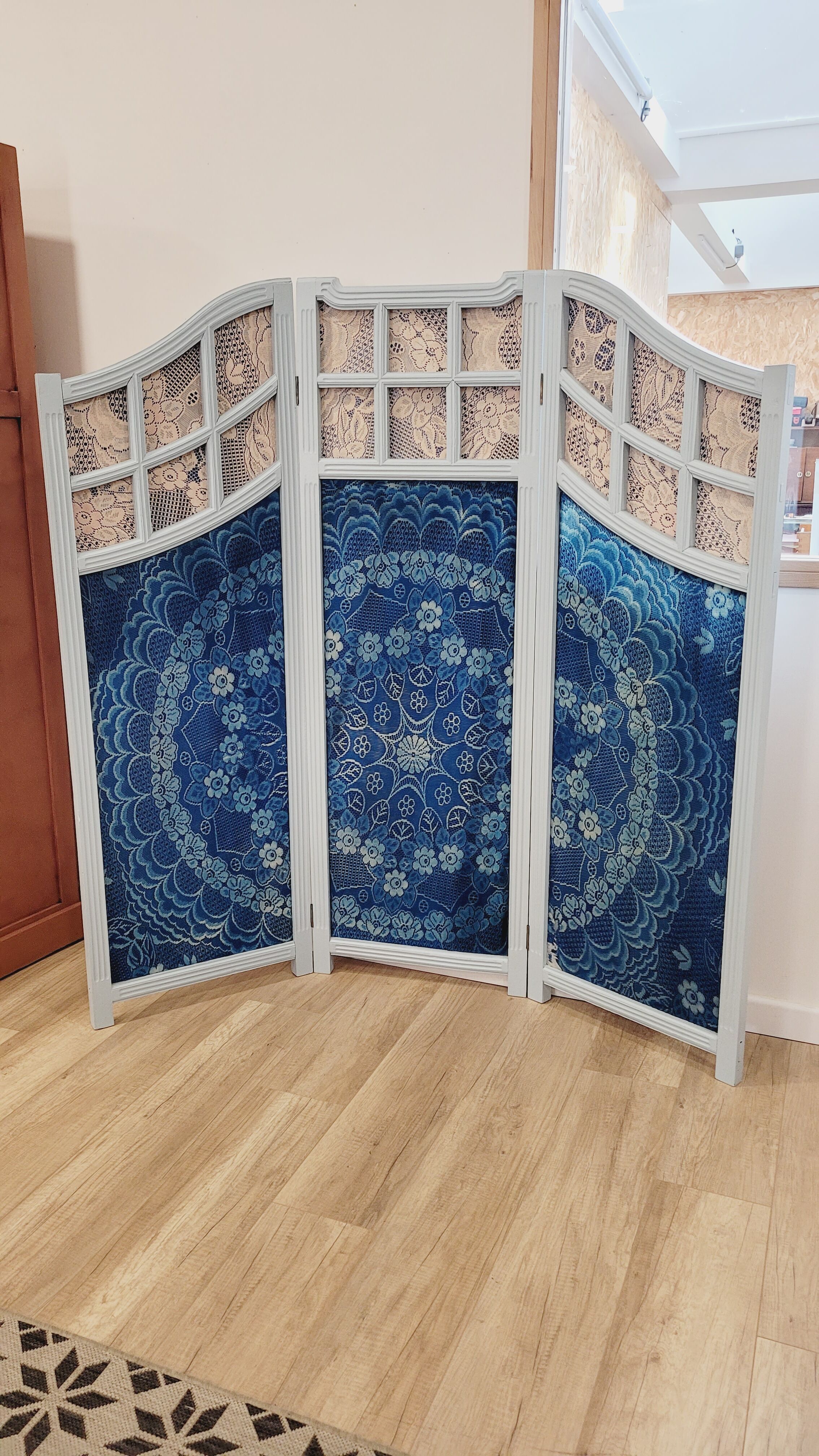 Screen