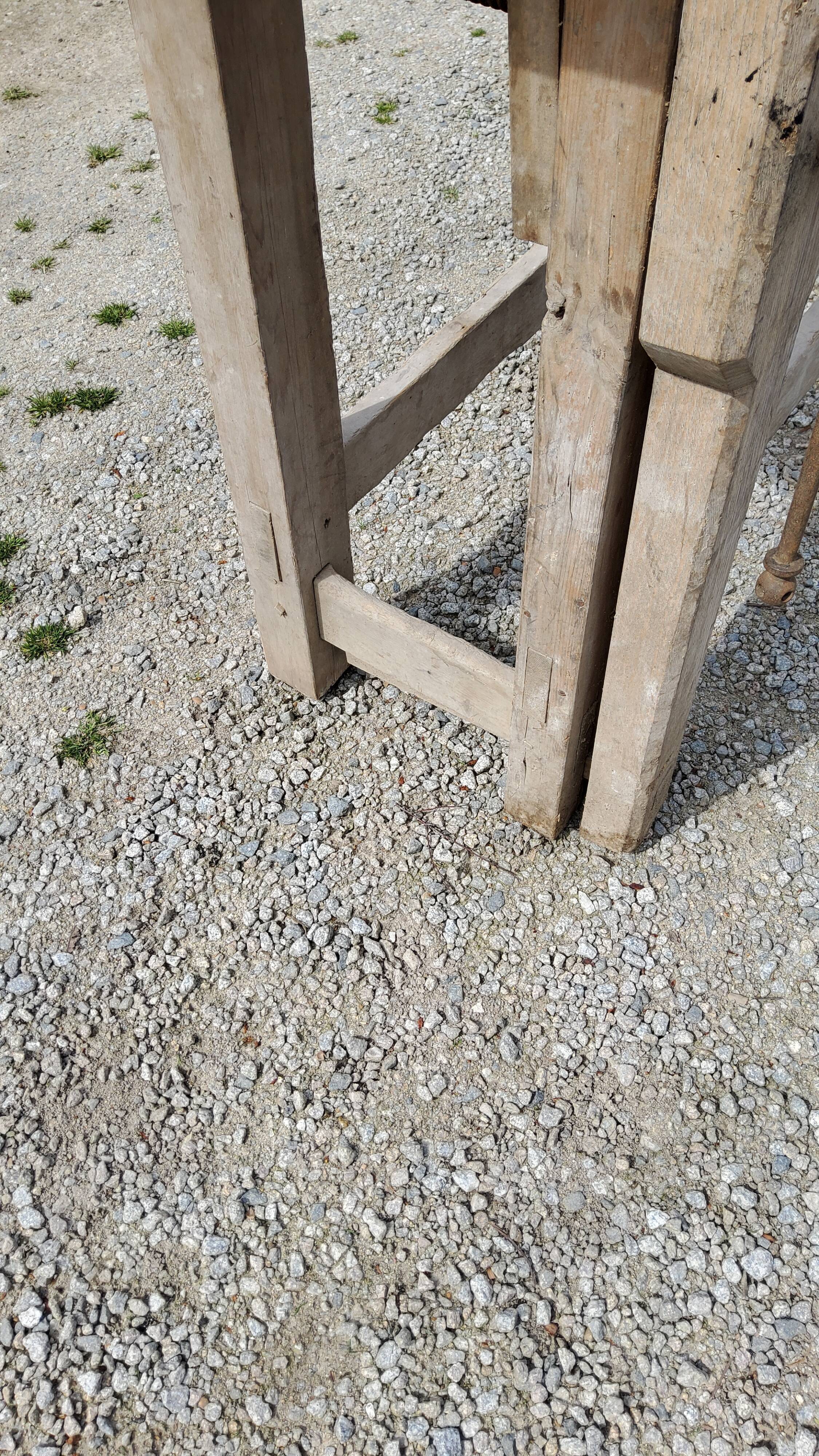 Old wooden workbench 126cm