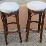 Rattan bar with its stools
