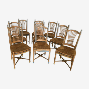 Série de neuf chaises provençales en bois peint