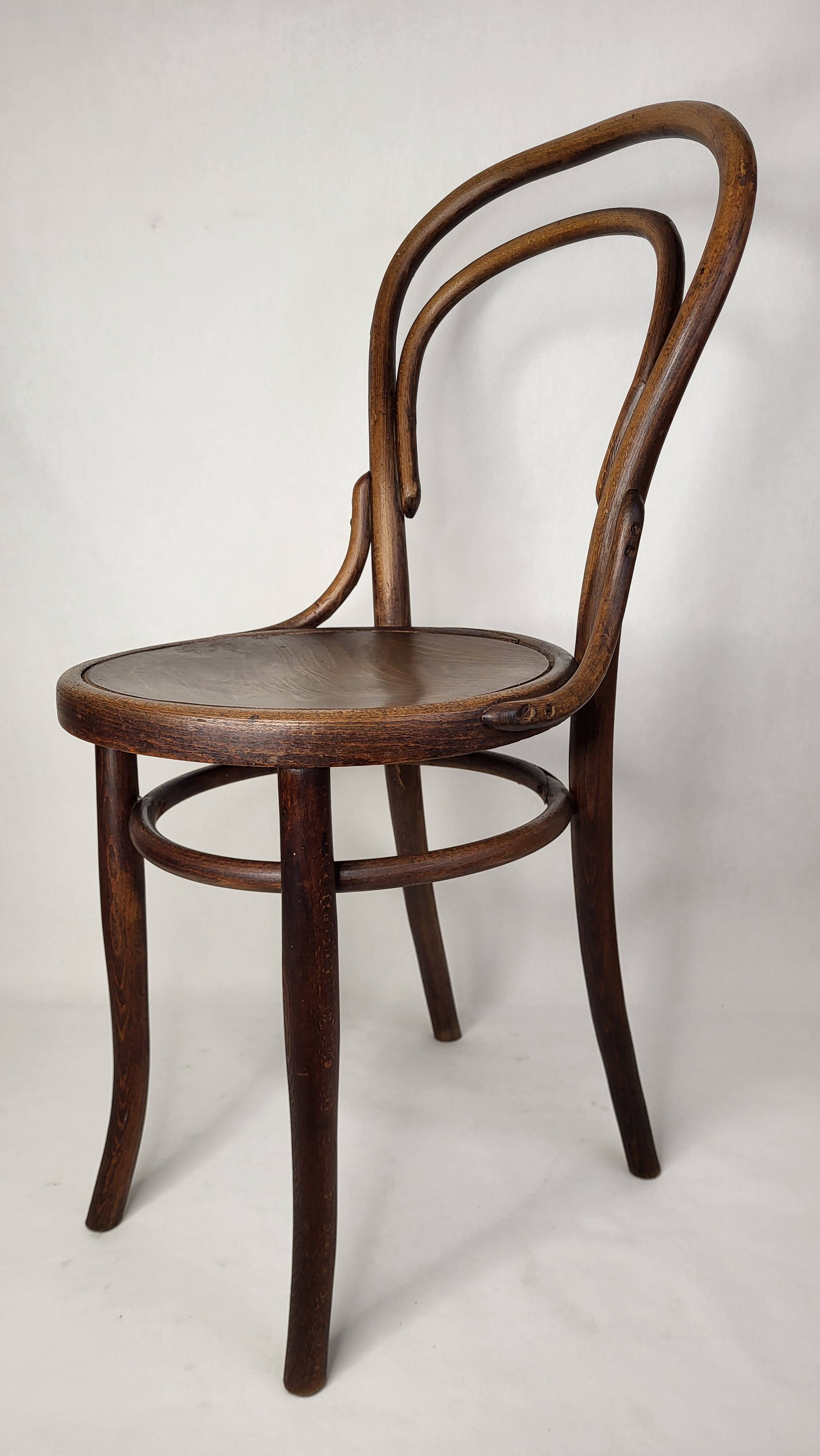 Mundus bistro chair