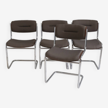 Set of 4 cantilever chairs