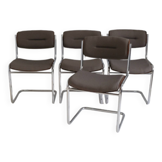 Set of 4 cantilever chairs