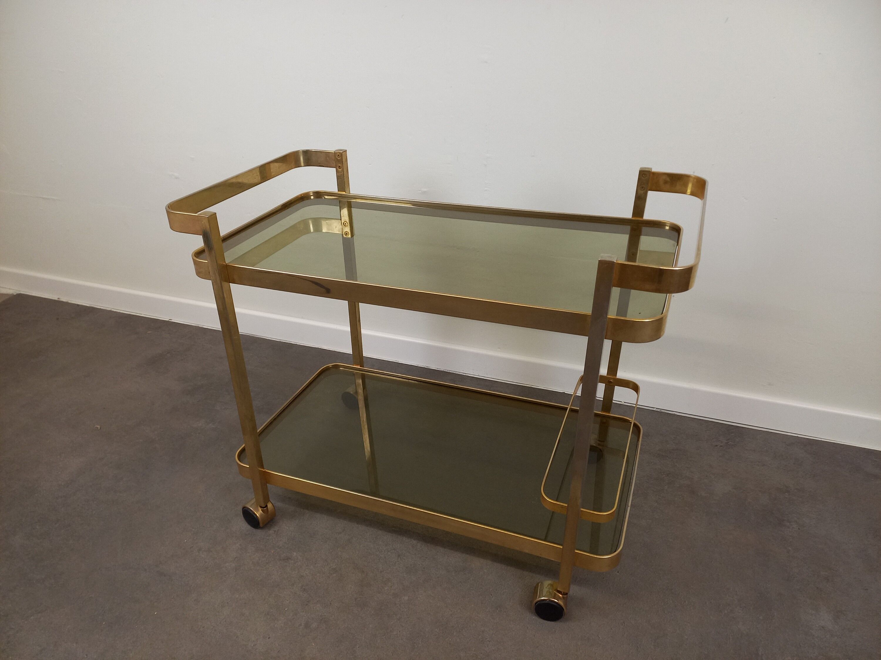 Dessert, bar on wheels 80s