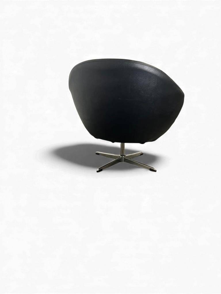 Vintage black armchair / lounge chair / 'Folke Jansson' armchair
