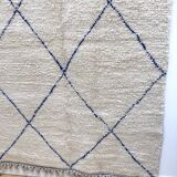Berber carpet Beni Ouarain with majorelle blue diamonds 250 x 148cm
