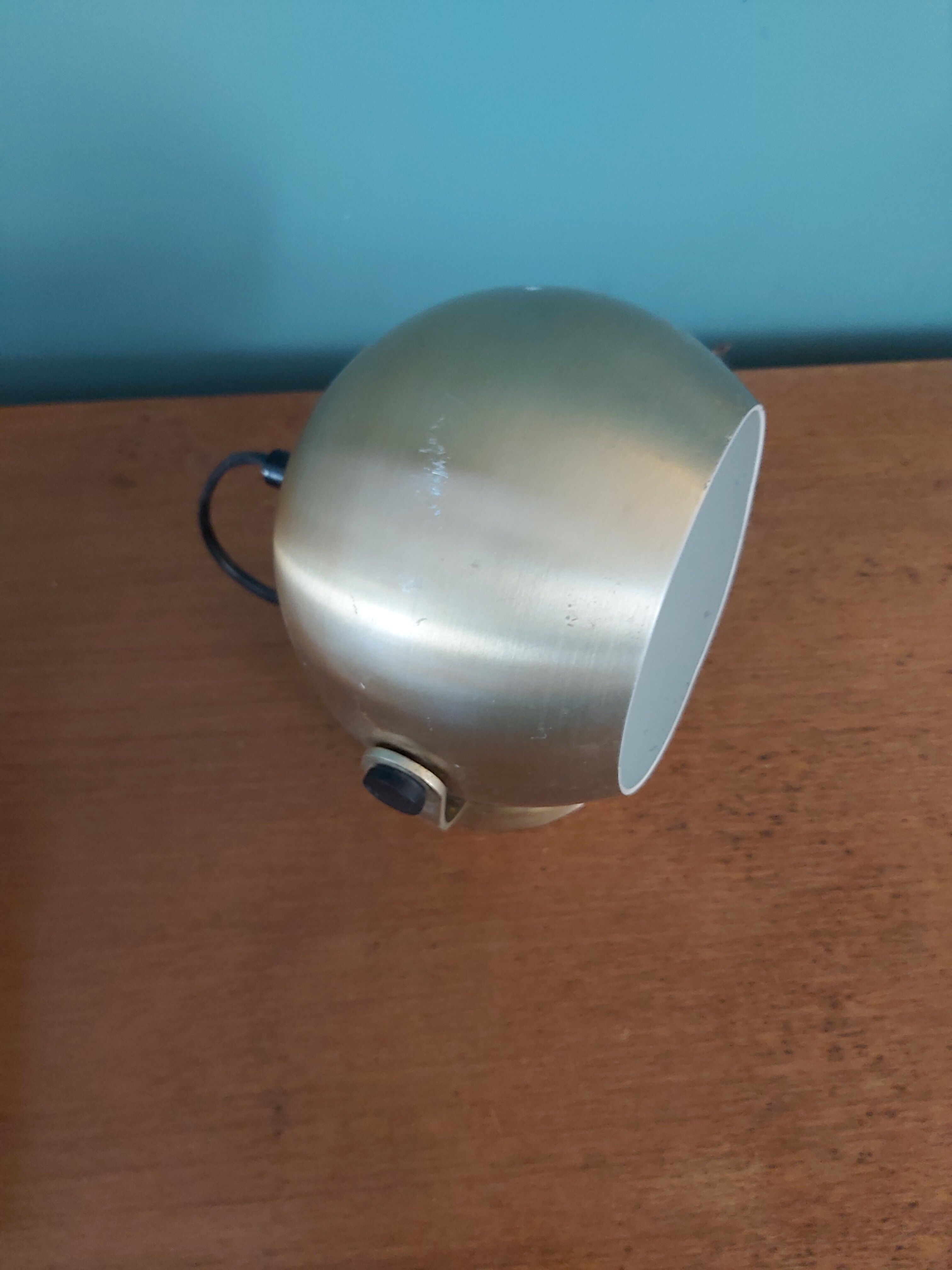 Spot eye ball golden vintage sce