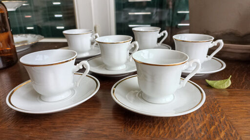 6 Yugoslav porcelain coffee cups - FP Zaječar - white and gilding