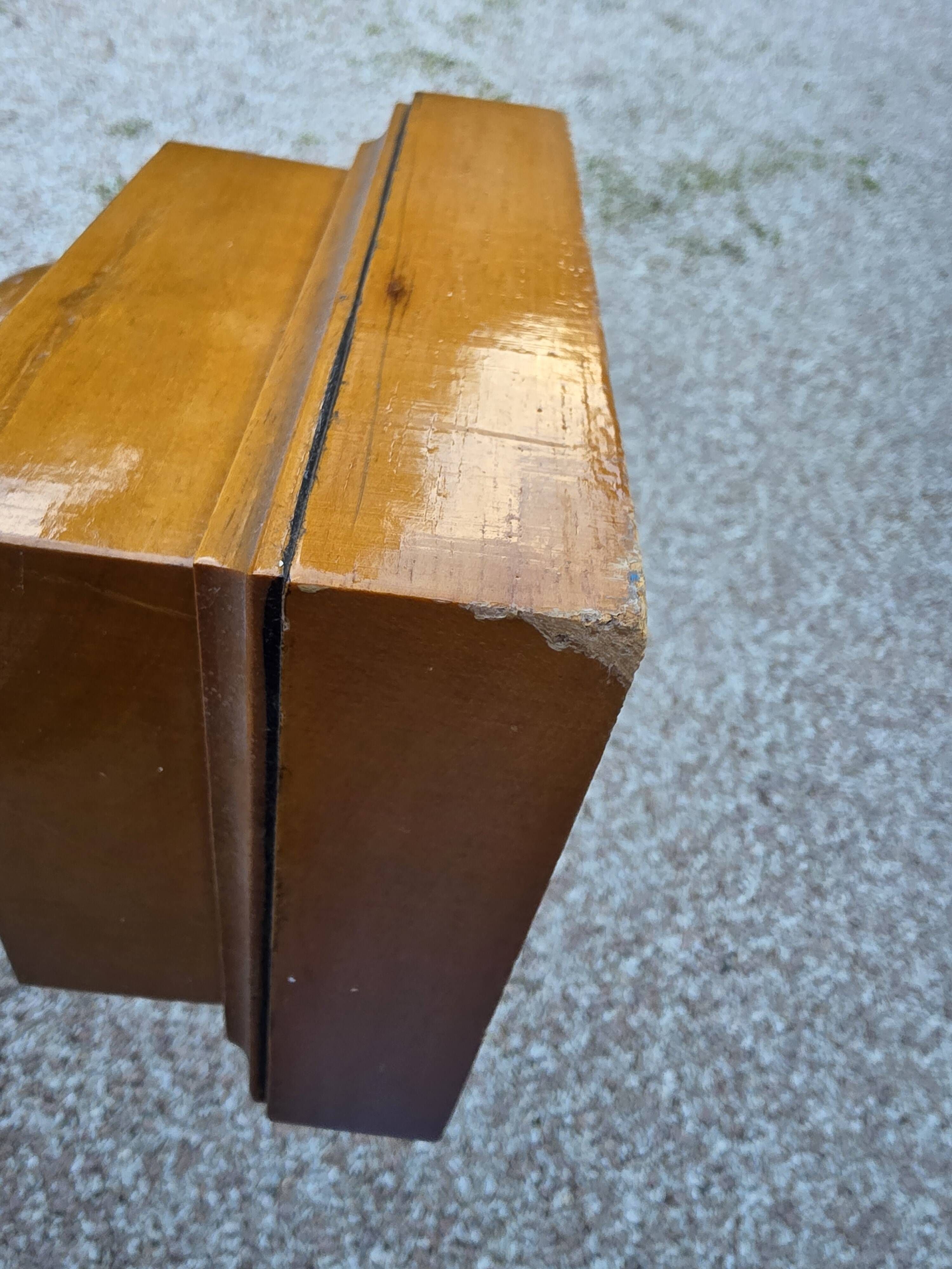 Pair of large Le Dauphin Verdennes lamps made of turned wood from the 1970s.
