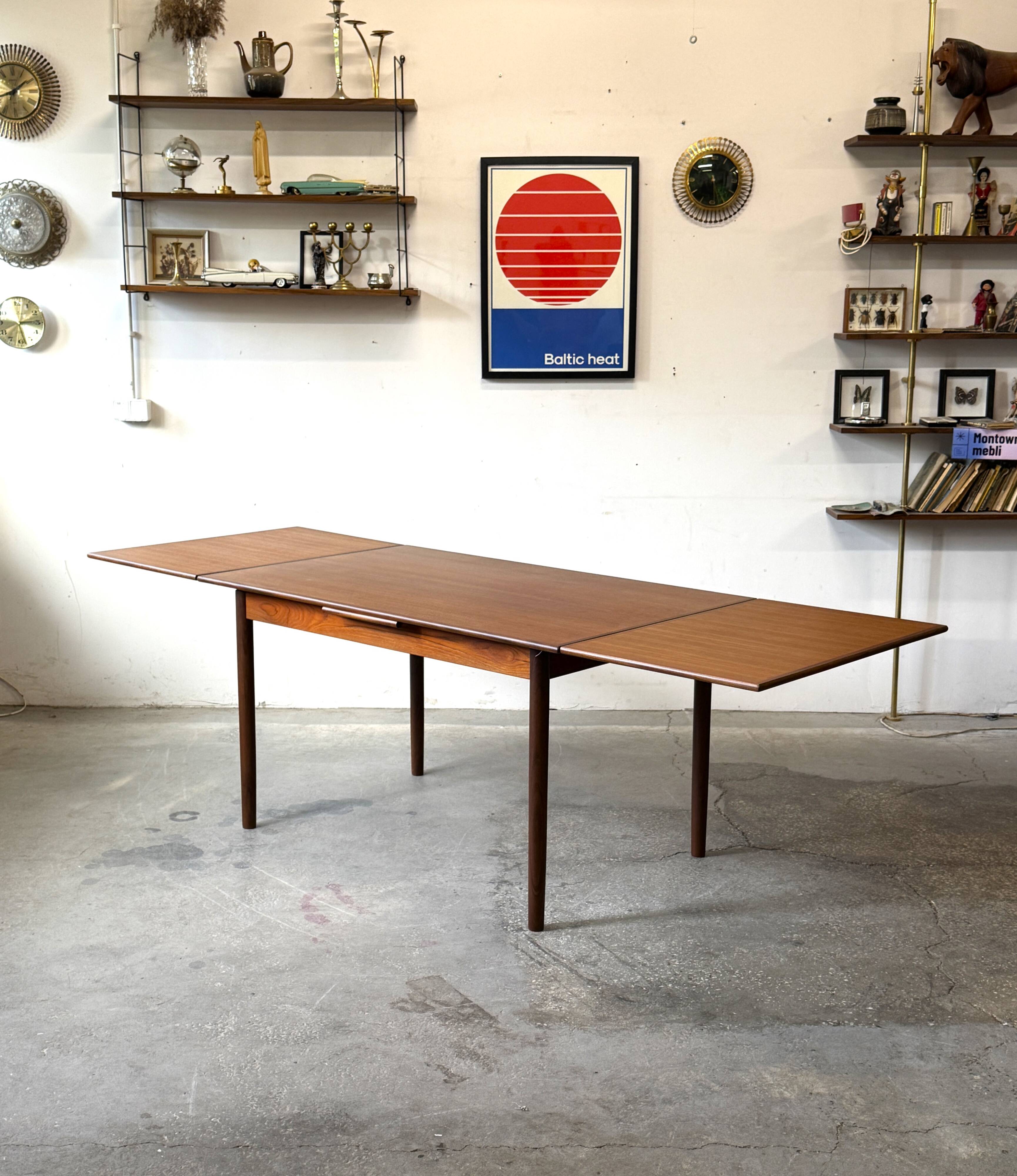 Table en teck extensible, Danemark 1960s/1970s, VNTG, Mid-C Modern