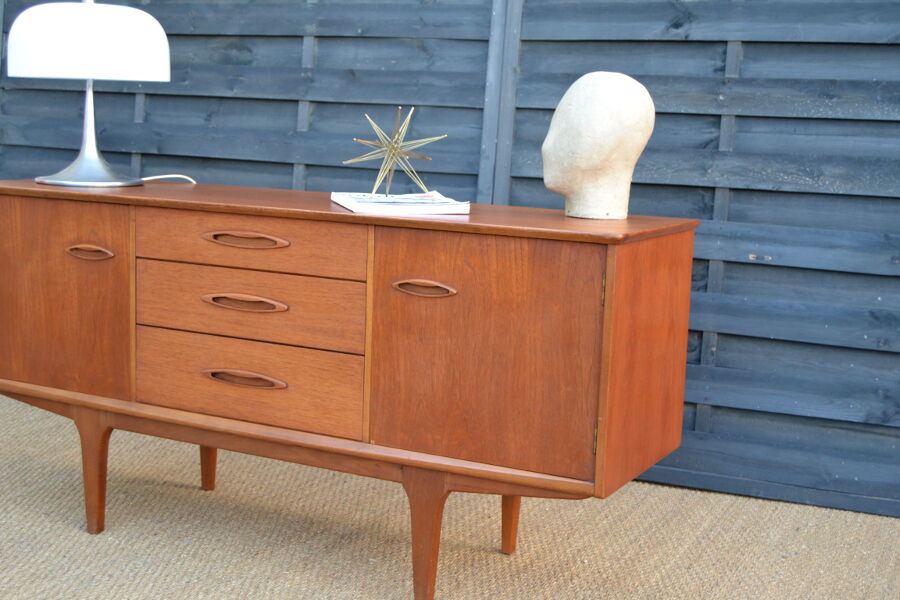 Teak sideboard by Jentique 60's