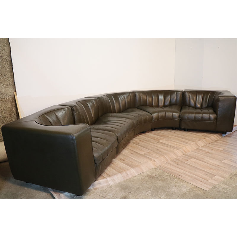 Modular vintage leather sofa by Tito Agnoli for Mobilier International 1970