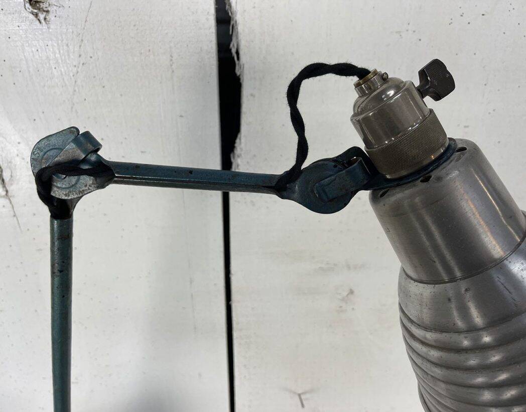 Vintage Gras Ravel lamp n°201 blue patina