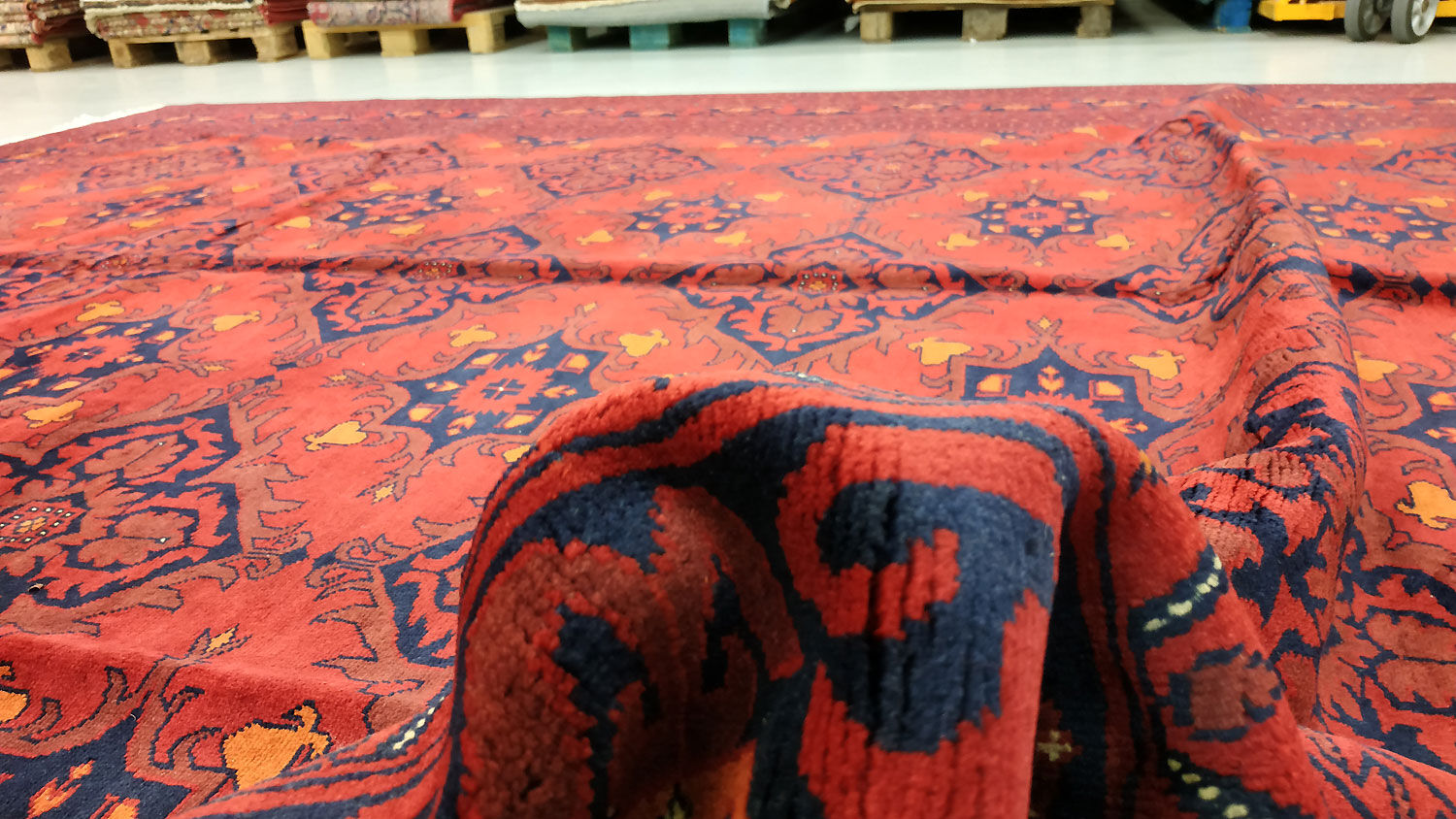 Oriental living room carpet entirely handmade "Ghazni"