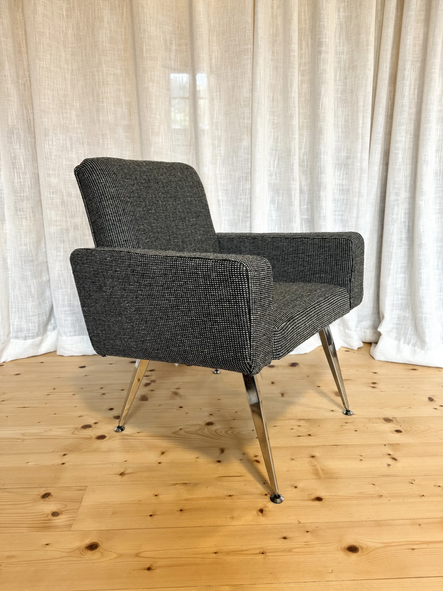 Vintage armchair from the 50s/60s.