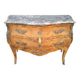 Commode style Louis XV