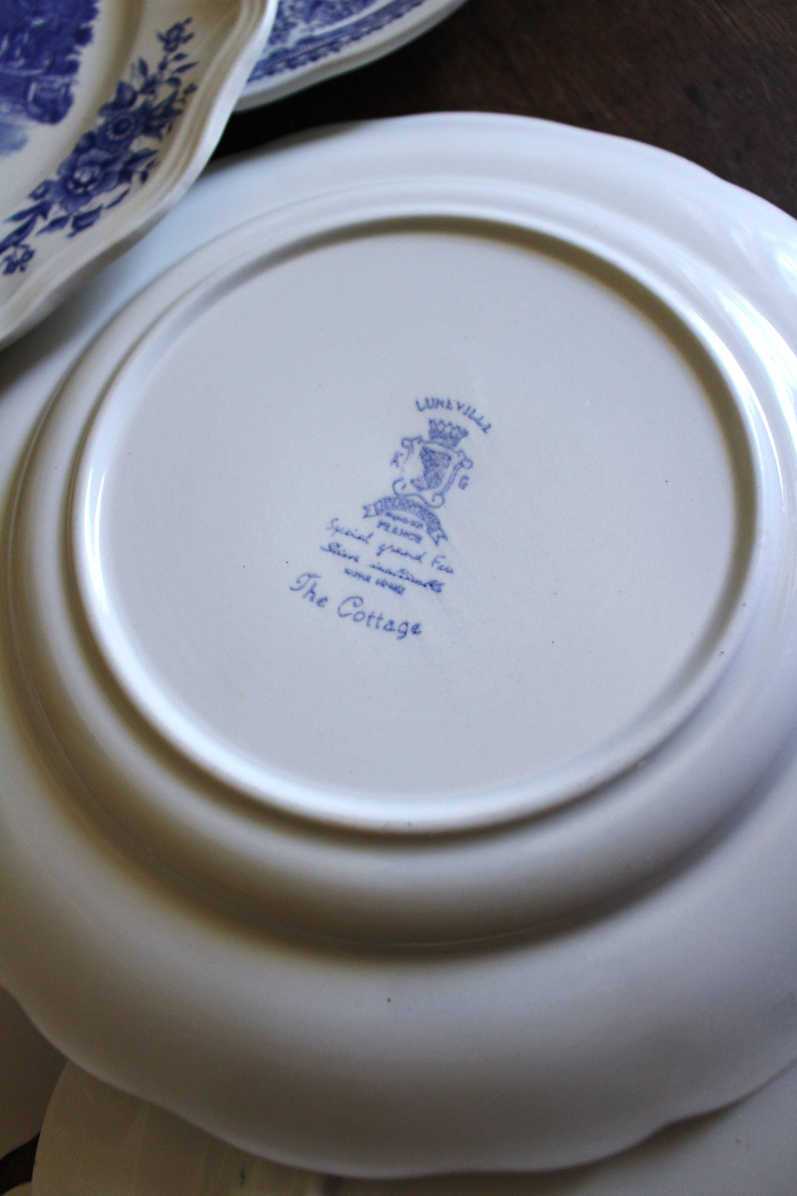 8 romantic blue Lunéville Sarreguemines dinner plates