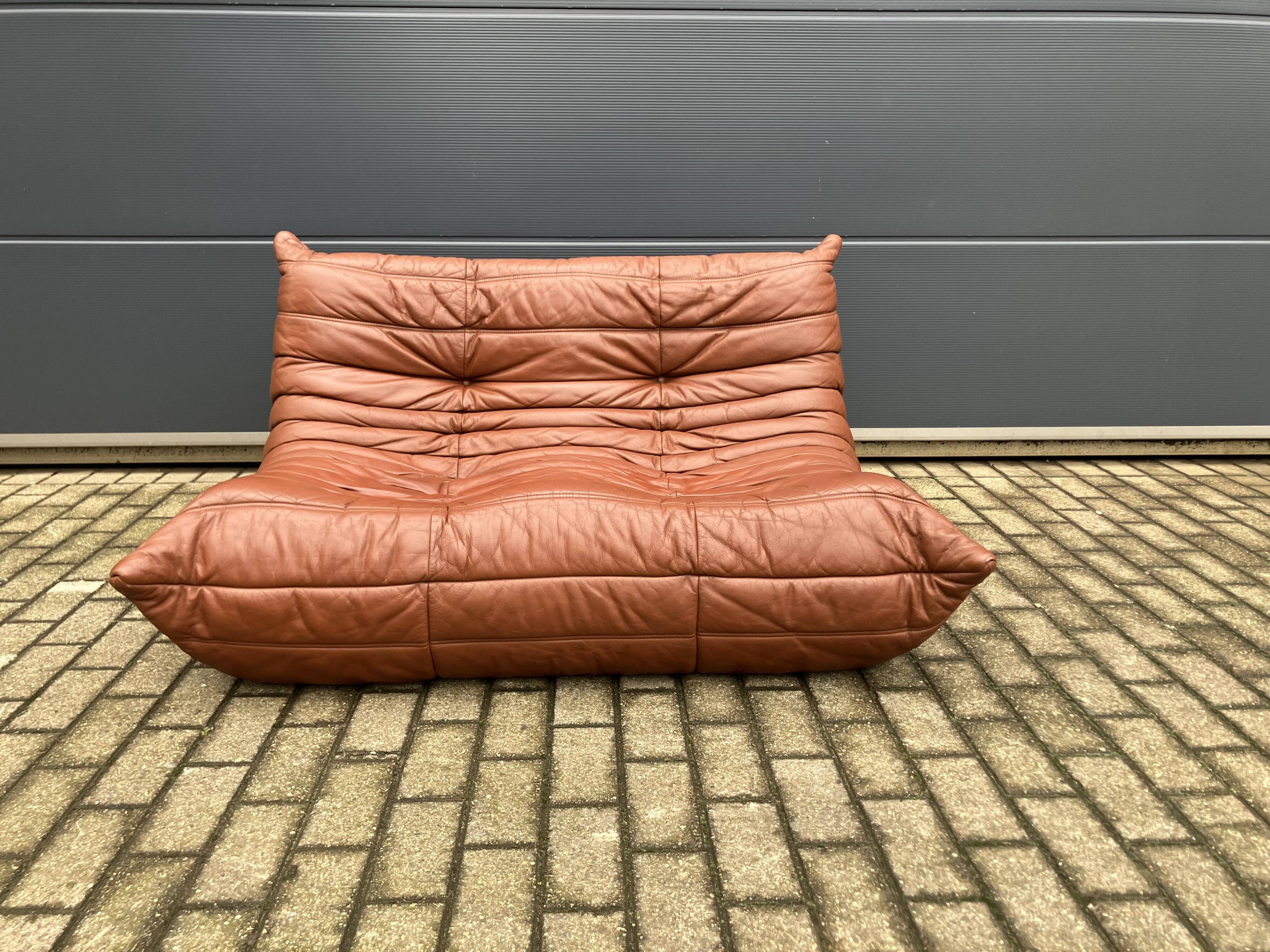 100% original vintage Cognac leather Togo Ligne Roset 2zit