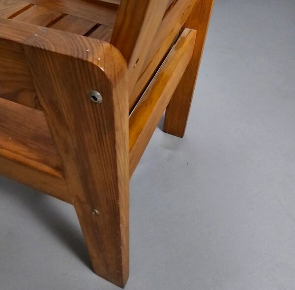 Chaise en pin des années 1970 avec assise pliable