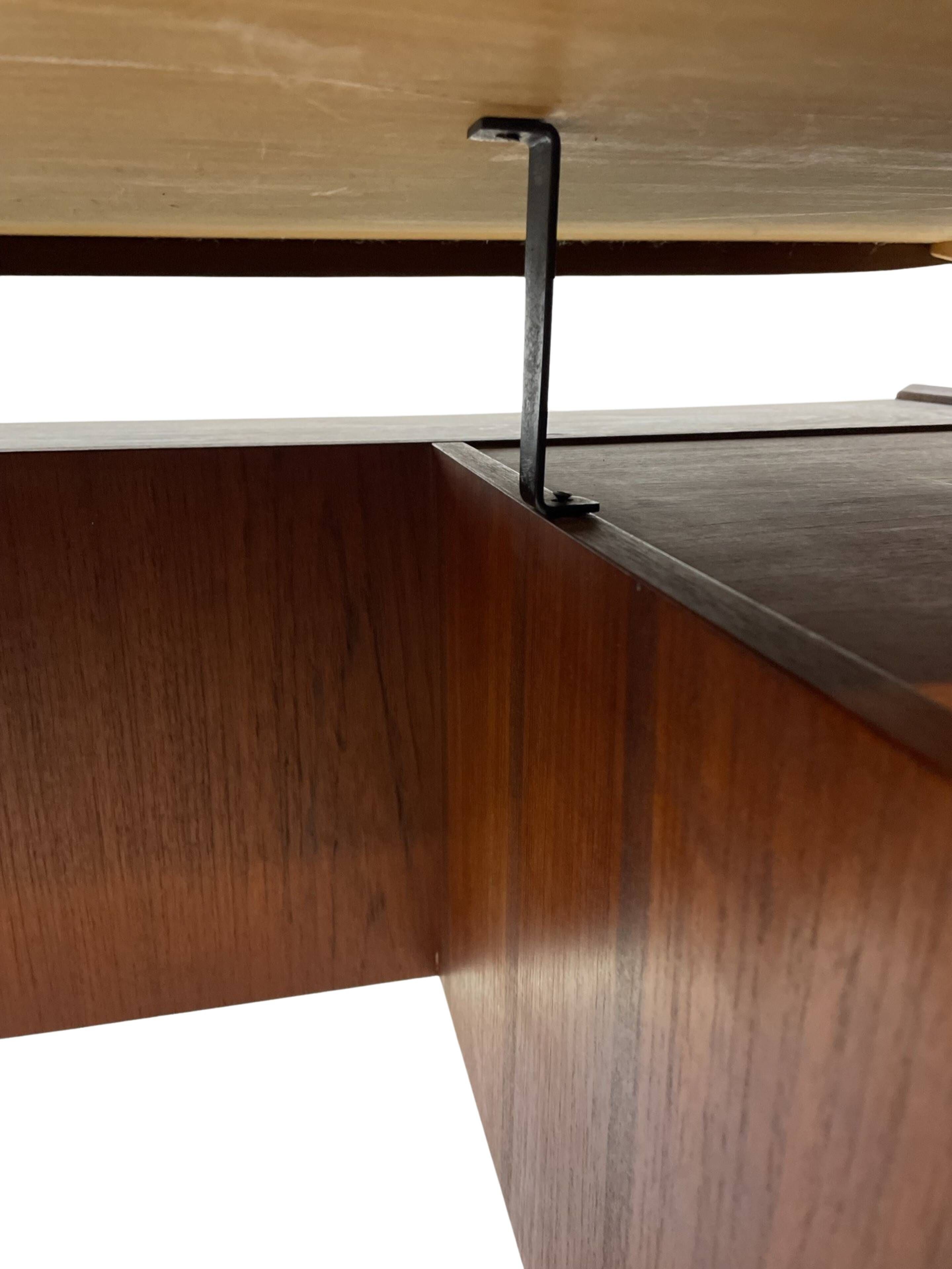 Bureau vintage en teck de Tijsseling pour Propos Hulmefa 1960