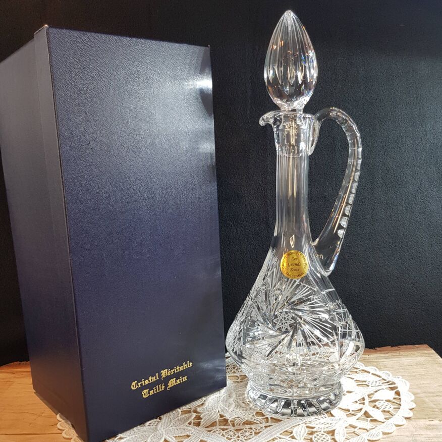 Crystal decanter in its box Les grand Ducs | Selency