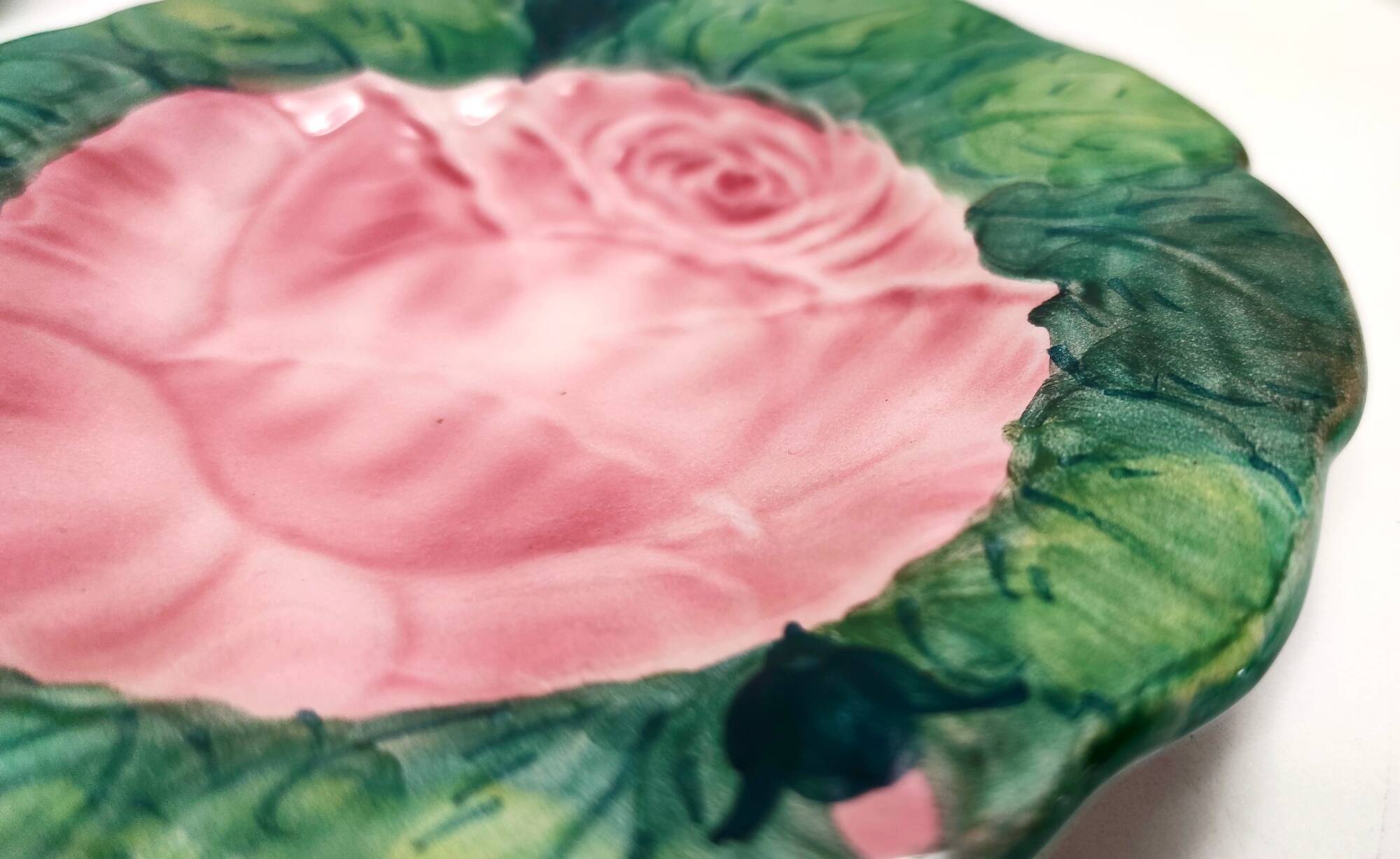 Pair of Green Earthenware Tea /Coffee Cups with Floral Motifs by Zaccagnini