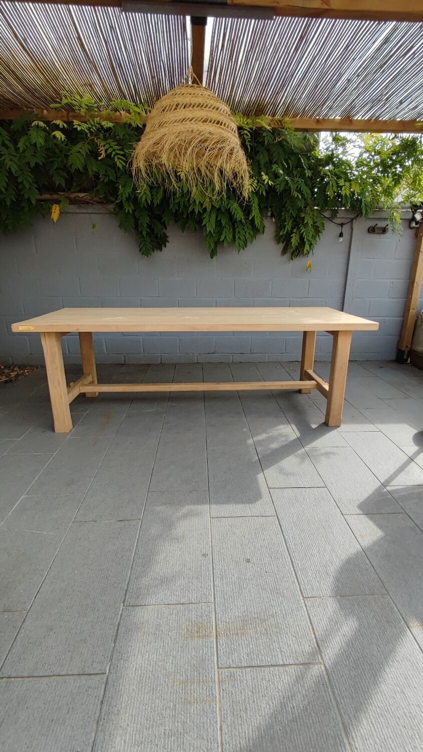 Old farm table to renovate