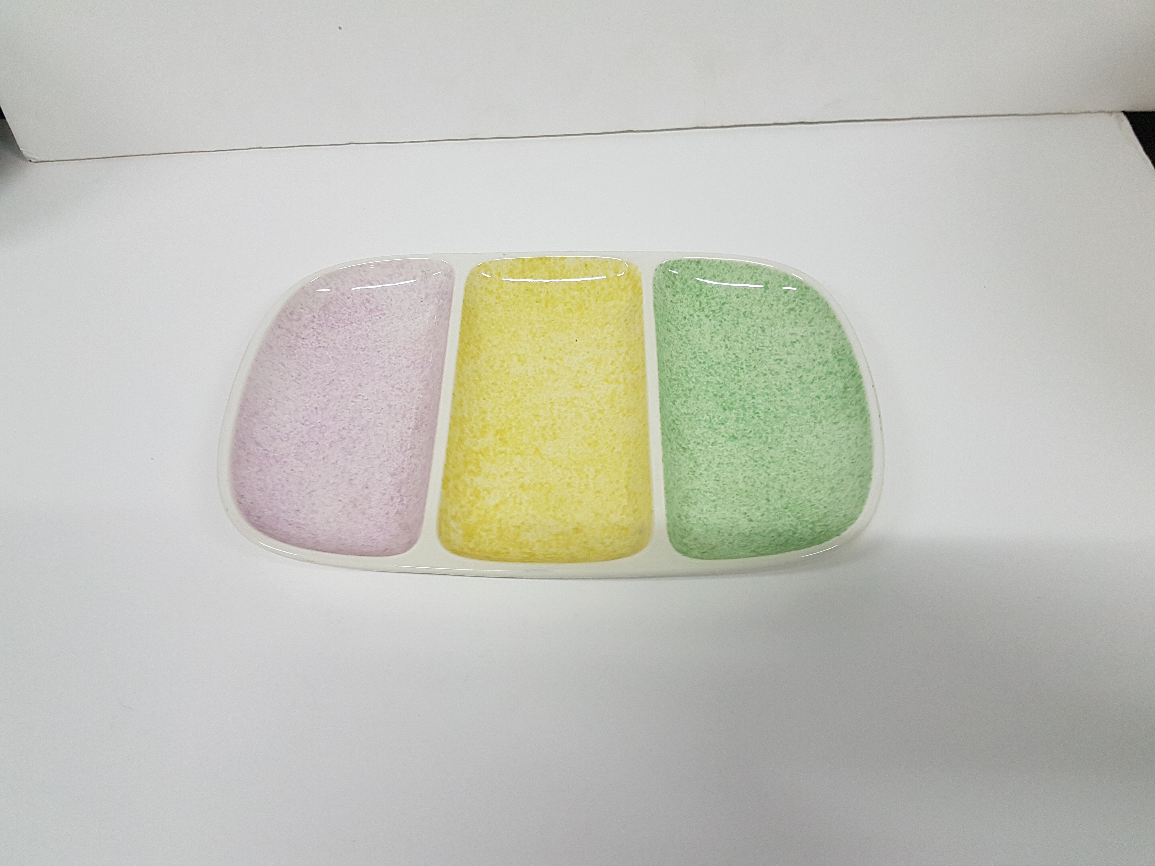 Dish raviers Gien France, 60s