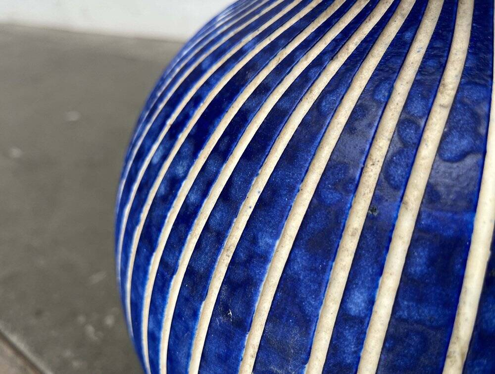 Large floor vase in ceramic from a German studio, mid-century, 1960s.