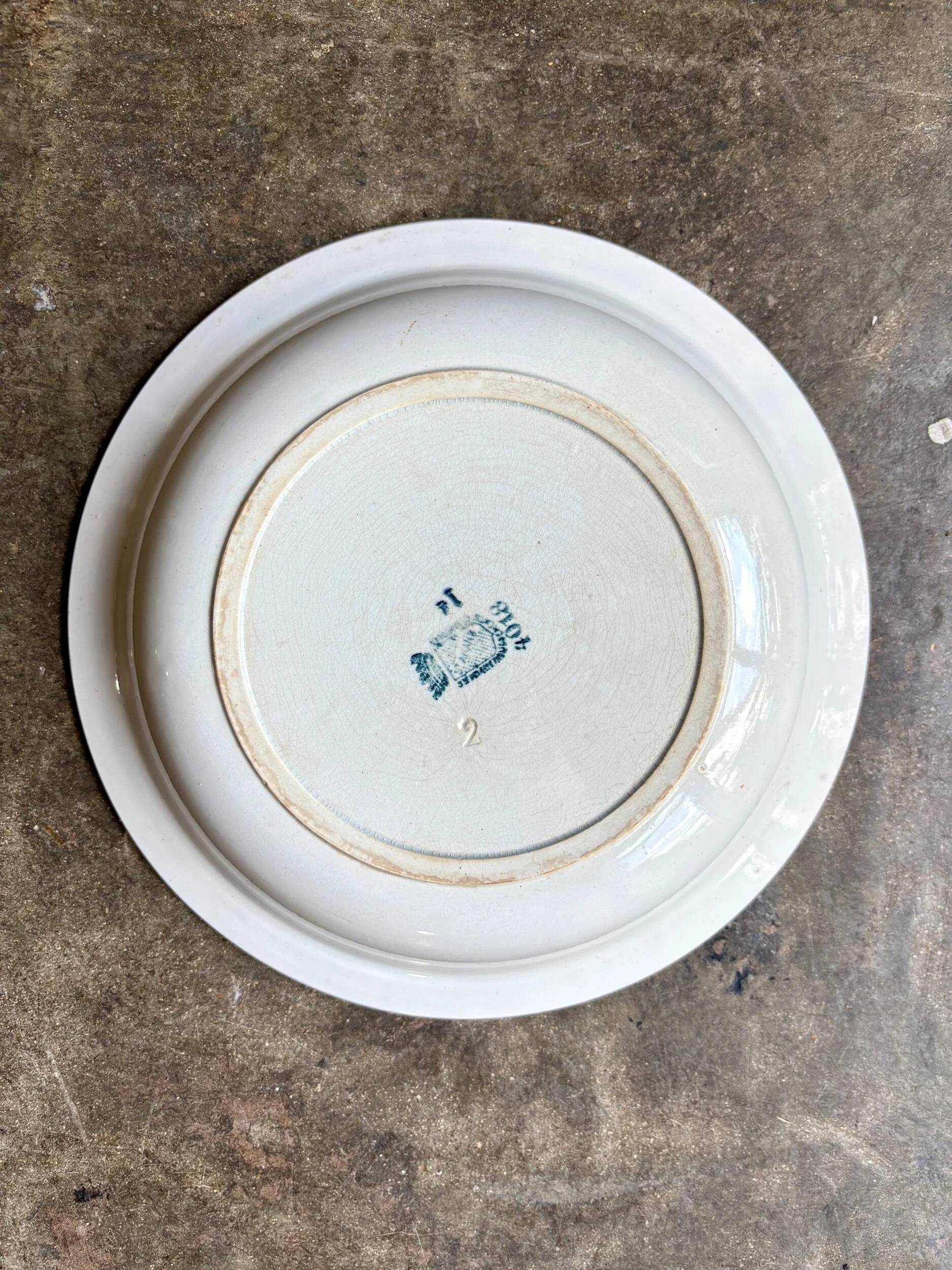 St Amand round hollow ironstone dish