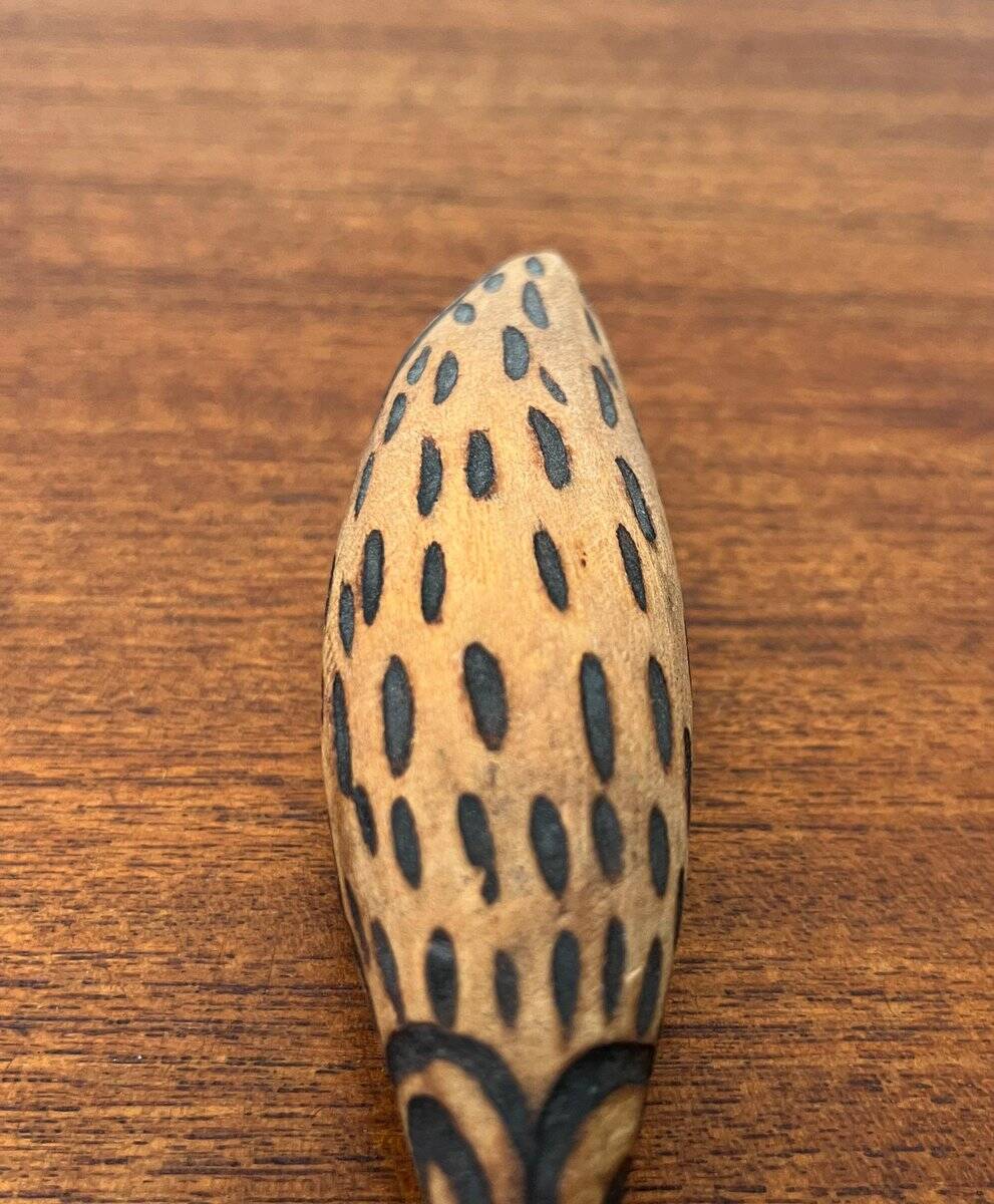 Vintage Australian Aboriginal Art Carved Wooden Animal Figurines, Set of 2