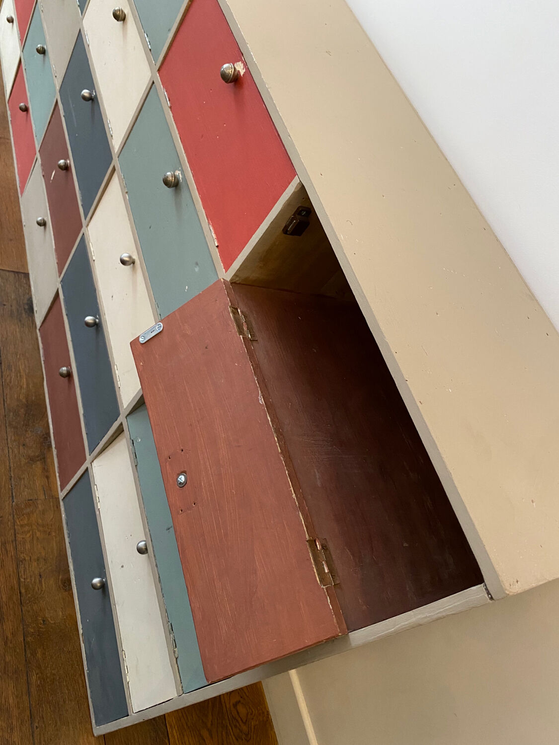 Meuble de métier en bois