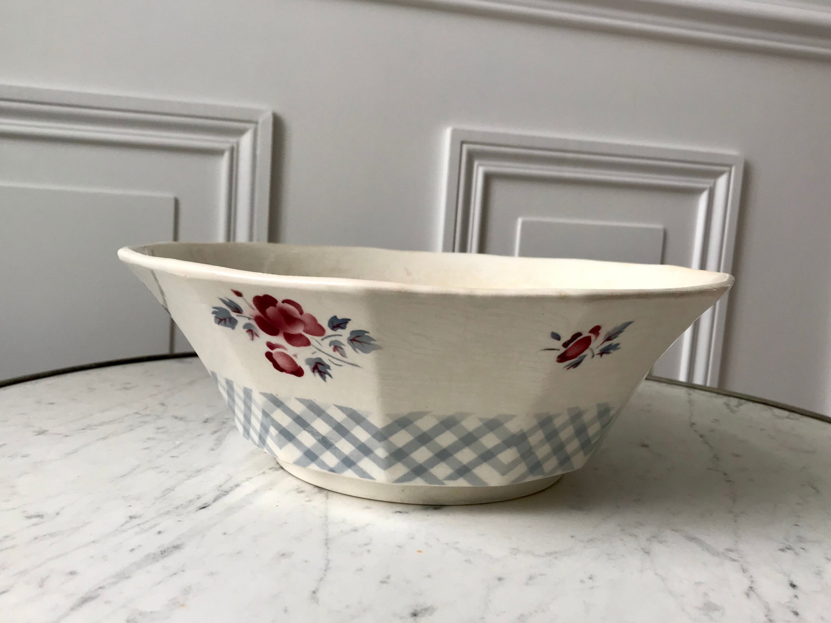 Salad bowl Digoin Sarreguemines model "Bastia" years 30-40