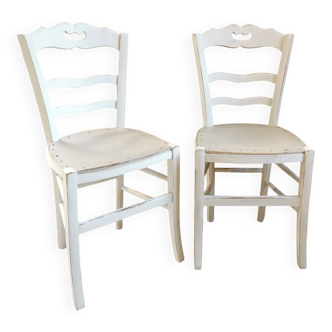 2 chaises bistrot patinées