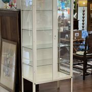 Vitrine à pharmacie vintage