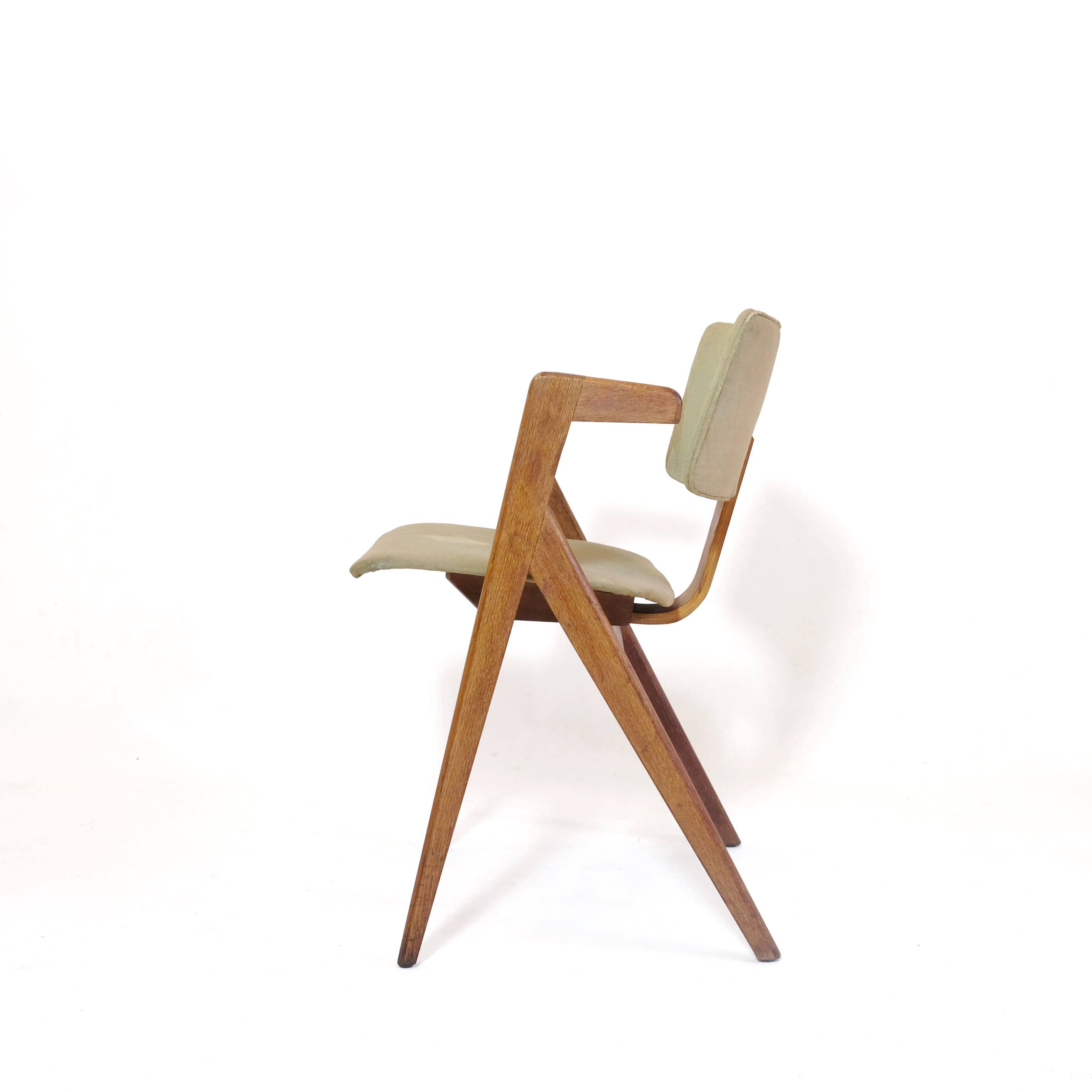 Hillestak chair by Lucienne & Robin Day from the 1950s.