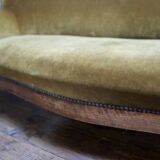 Three-seater velvet canapé in green, Louis Philippe style, 19th century.