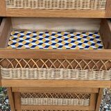 Chiffonnier vintage en rotin et pieds compas 1950