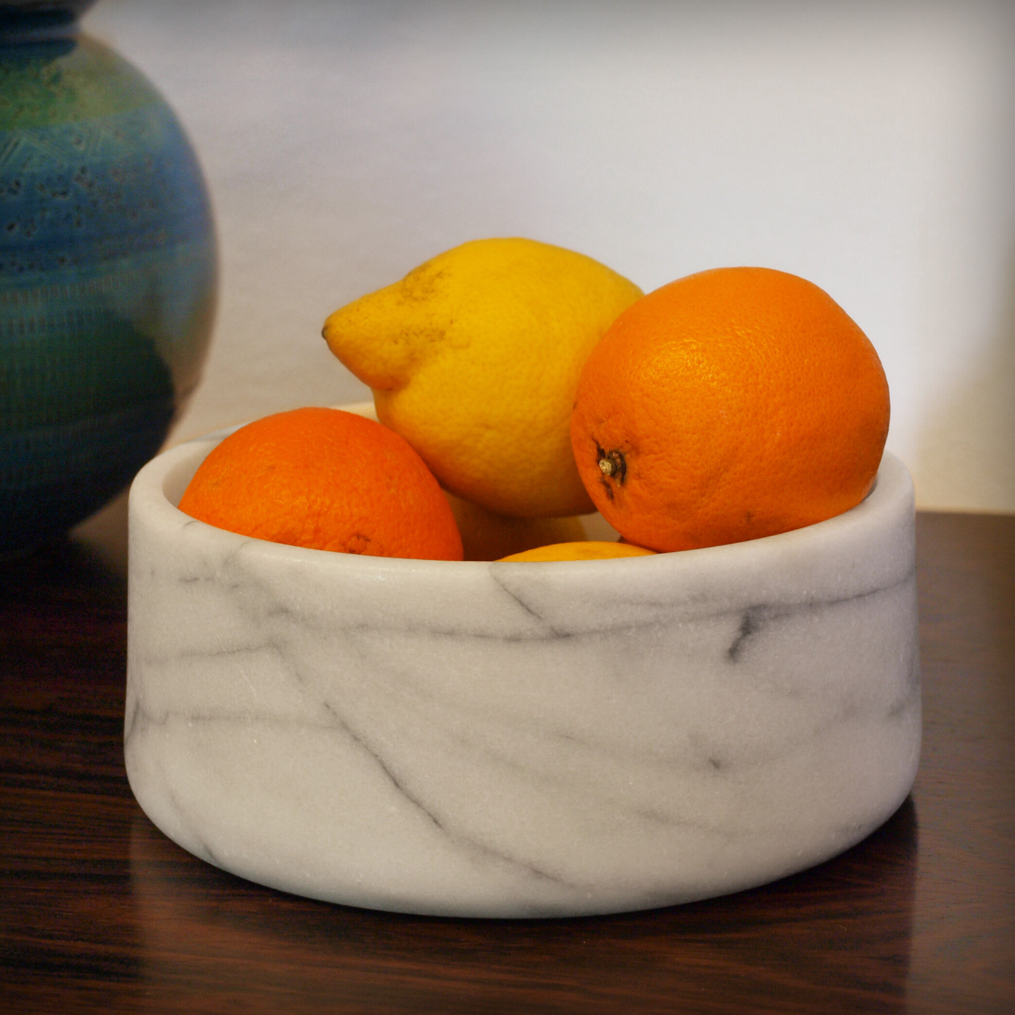 Carrara marble fruit cup